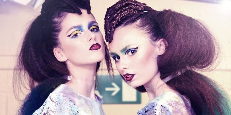 Fashion Meets Art: Avant-Garde Designs that Push Boundaries at Berlin Fashion Week