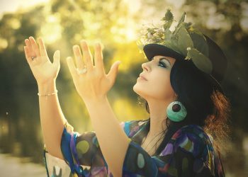 Exploring Minimalism: Finding Happiness through a Simplified Lifestyle