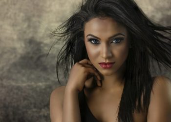 The Rise of Gender-Neutral Fashion: Breaking Barriers in Style