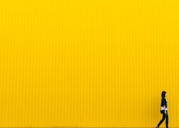 From Street Style to High Fashion: Immersive Guide to Global Fashion Capitals