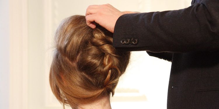 Glam and Glitz: The Top Fashion Show Trends of the Season