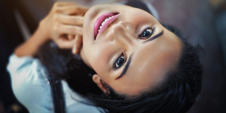 Empowerment through makeup: How cosmetics can boost self-confidence