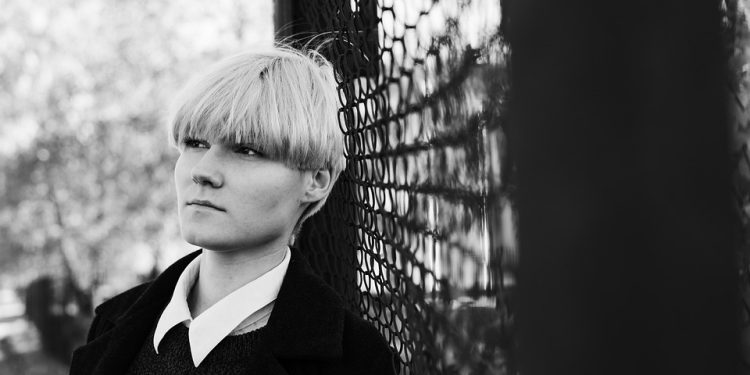 Stay Cool and Stylish: How to Rock Shorts in the Heat