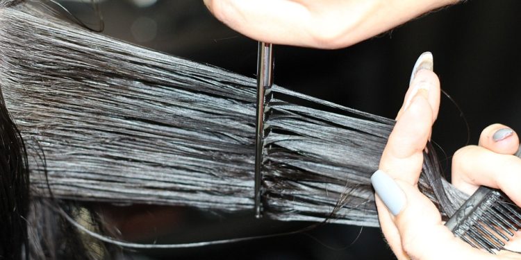 Expert Tips for DIY Hair Cutting at Home