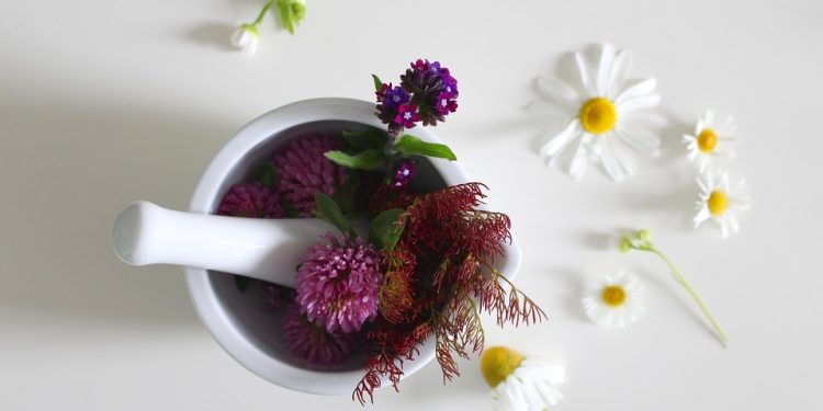 Achieve Flawless Skin: 10 Must-Have Skincare Products