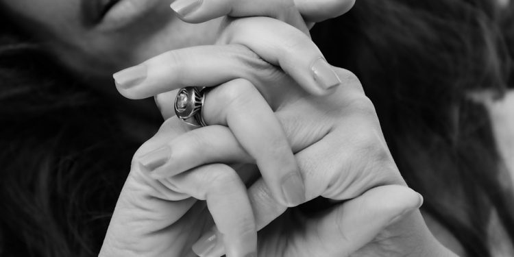 From Catwalk to Sidewalk: How Fashion Show Trends Influence Street Style