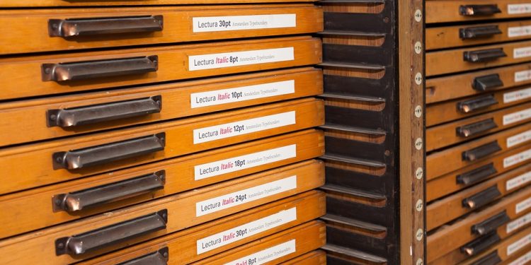 5) Briefs vs. Boxers: Debunking Myths and Decoding Comfort