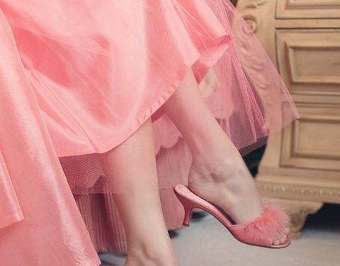 Slippers: The Ultimate Footwear for Relaxation and Comfort