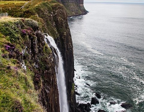 Designer Spotlight: Innovative Skirt Styles for the Fashion Forward