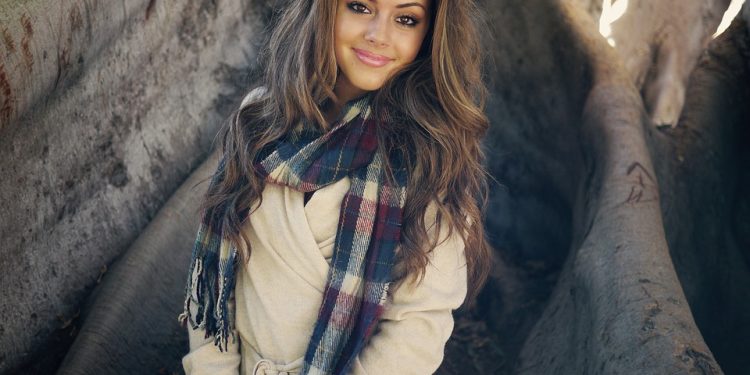 Mindful Dressing: How Clothing Impacts Our Mental Well-being