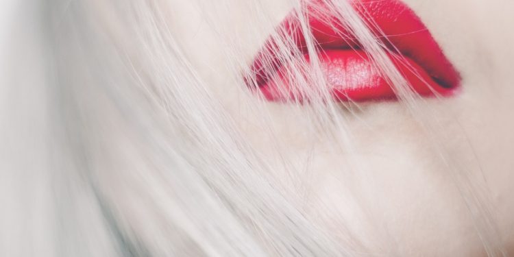 Achieving the perfectly natural look: Makeup trends for a fresh-faced appearance