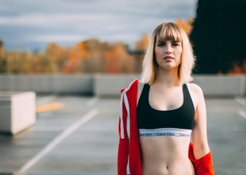 Stay Fashionable While Breaking a Sweat: The Rise of Athleisure