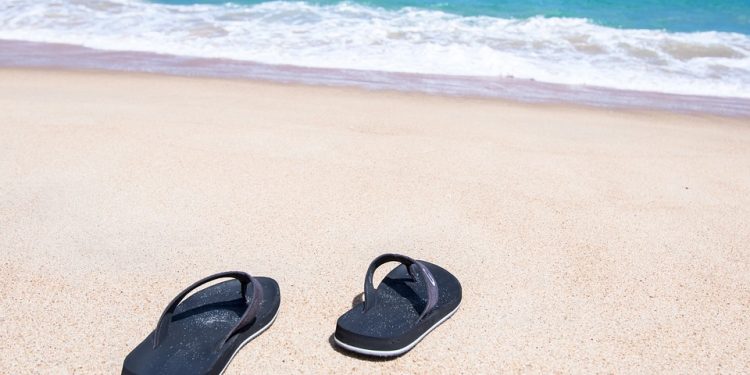 Choosing the Right Pair of Slippers for Every Occasion