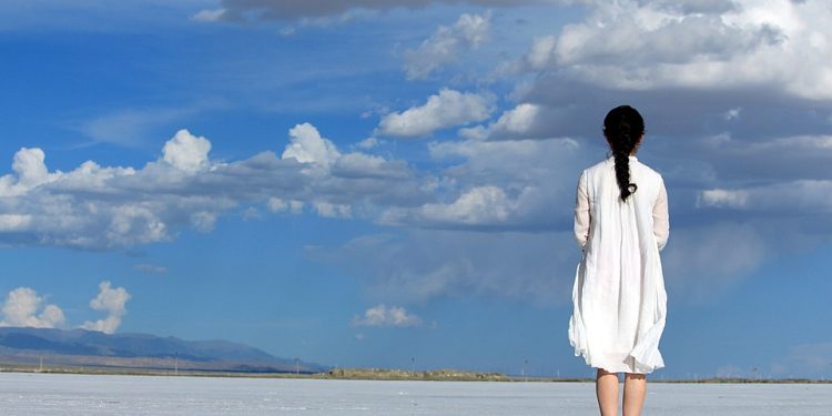 Unlocking the Magic of Maxi Skirts: Comfort and Style Combined