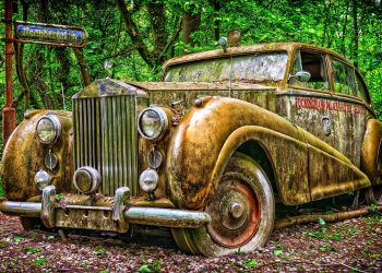 Reinventing Tradition: How [Brand] Stays Relevant in the Modern Age