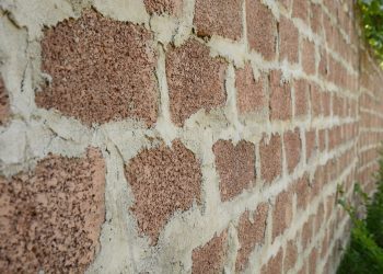 Square Necklines: Celebrating Femininity with an Edge