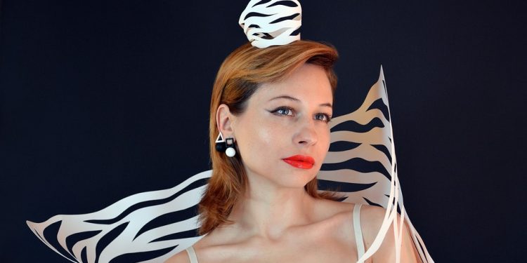 Stand Out in the Crowd: Brilliant Costume Outfit Ideas for Partygoers