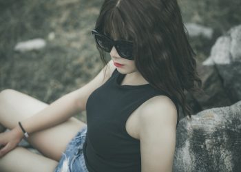 Elevate Your Summer Wardrobe with These Must-Have Tank Tops