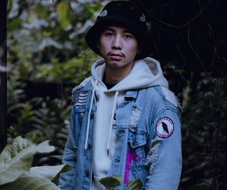 The Power of Accessories: Adding Flair to Men’s Casual Outfits