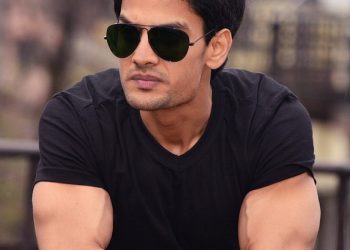 Revolutionizing Fitness Apparel: The Rise of Muscle Shirts