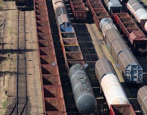 Summer Style Essential: Why Tank Tops Are a Wardrobe Must-Have