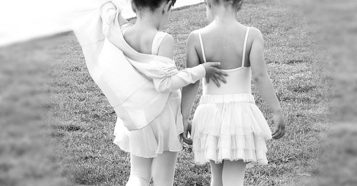 Fashionable Footwear: Styling Your Slippers for a Trendy Look