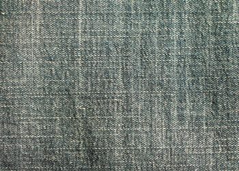 Effortlessly Cool: How Celebrities Rock Casual Pants on the Red Carpet