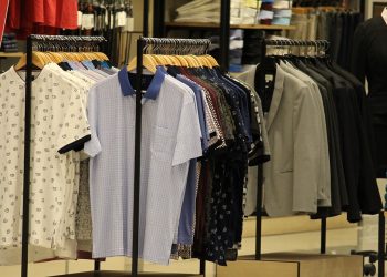 Breaking the Stereotype: Debunking Myths About Men’s Casual Wear