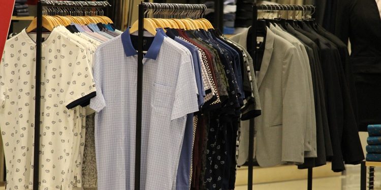 Breaking the Stereotype: Debunking Myths About Men’s Casual Wear